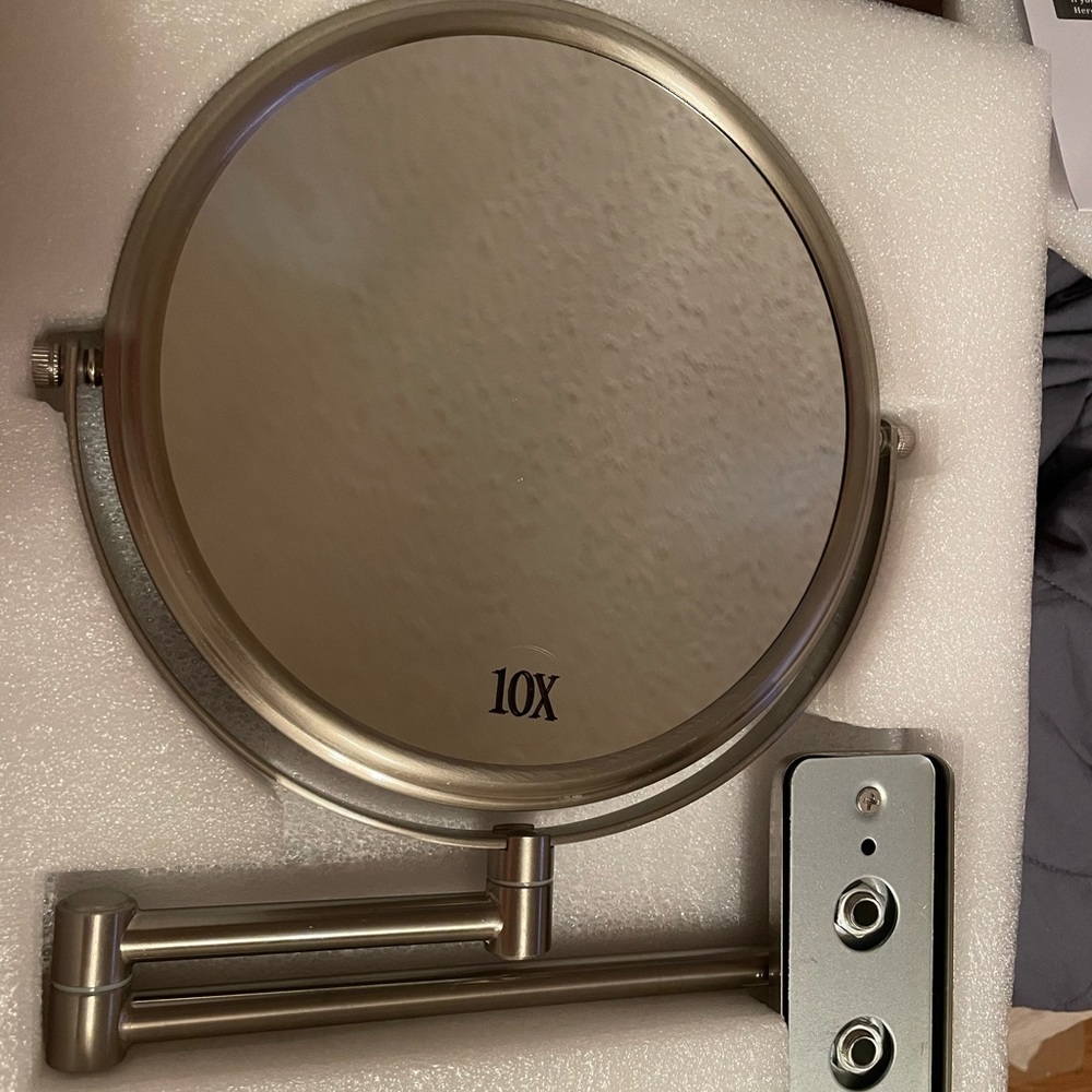 Rohs 8” wall mounted makeup mirror